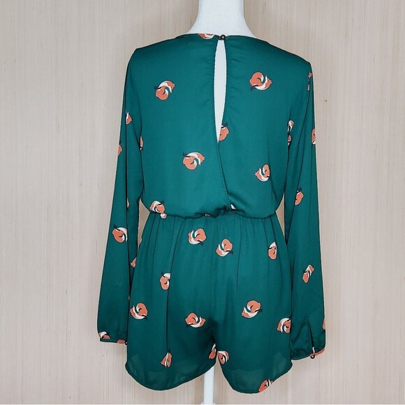 Everly Long Sleeve Shorts Romper Hunter Green Fox Print Lined Women's Size Small - Picture 5 of 12